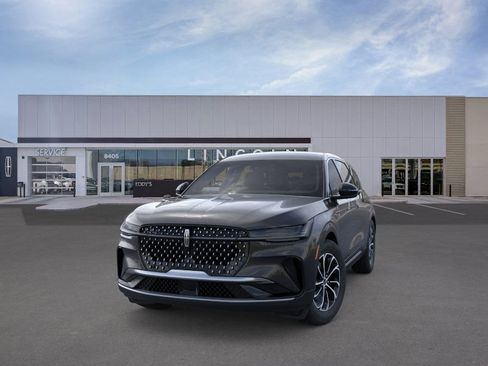 New 2026 Lincoln Nautilus Premier image 2