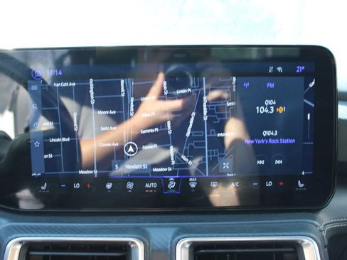 Used 2024 Ford Mustang Premium RWD image 23