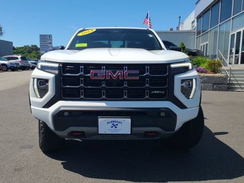 Used 2024 GMC Canyon AT4 w/ Technology Package AWD/4WD image 2