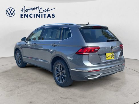 Certified 2023 Volkswagen Tiguan SE FWD image 3