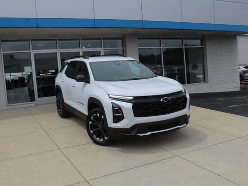 New 2026 Chevrolet Equinox RS w/ Safety and Technology Package FWD image 2