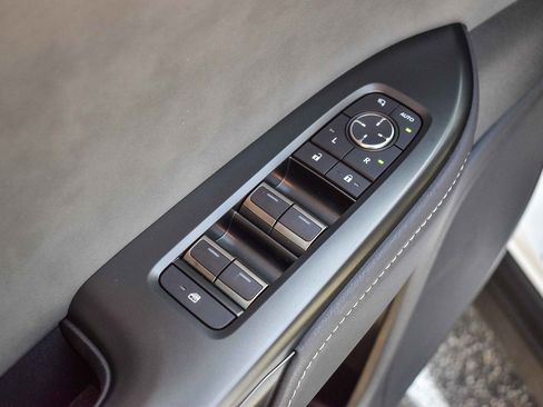 New 2026 Lexus RZ 350e 2WD image 19