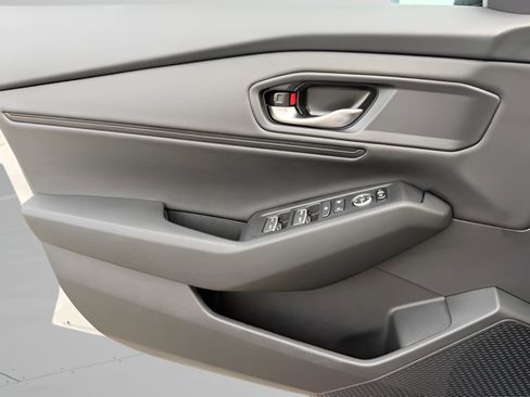 Used 2025 Honda Accord SE image 23