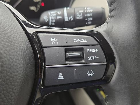 Certified 2024 Honda HR-V EX-L image 25