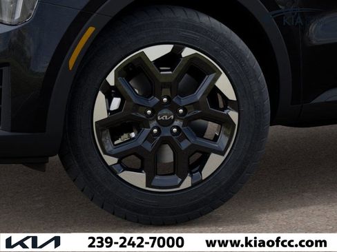 New 2026 Kia Sorento S image 9