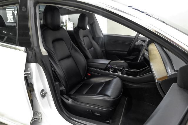 Used 2020 Tesla Model 3 Long Range AWD/4WD image 38