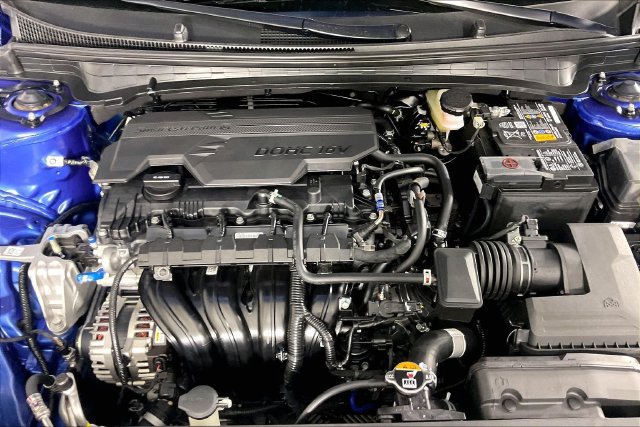 New 2026 Kia K4 GT-Line FWD image 2