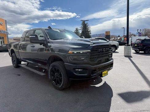 New 2026 RAM 2500 Laramie AWD/4WD image 2