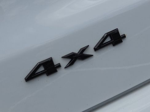 Used 2022 Jeep Compass Latitude AWD/4WD image 14