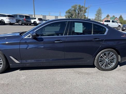 Used 2017 BMW 540i w/ Premium Package image 6