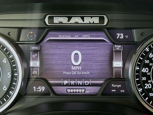 Used 2022 RAM 1500 Laramie AWD/4WD image 15