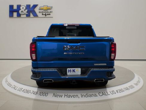 Used 2024 GMC Sierra 1500 Elevation w/ Preferred Package AWD/4WD image 5