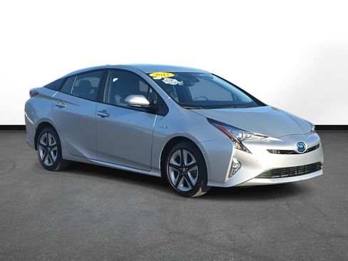 Certified 2017 Toyota Prius Four Touring image 3