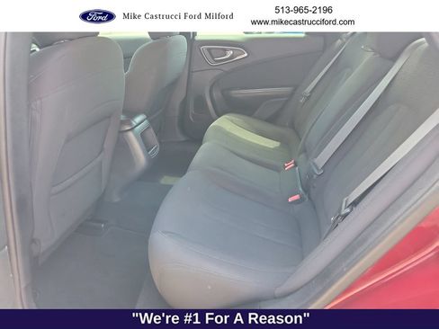 Used 2015 Chrysler 200 Limited FWD image 23