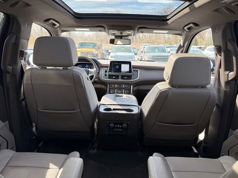 Used 2023 Chevrolet Tahoe LT w/ Luxury Package image 35