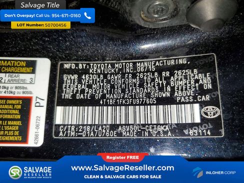 Used 2015 Toyota Camry XLE w/ Moonroof Package image 16