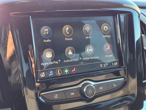 Used 2021 Chevrolet Traverse LS image 6