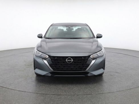 Used 2025 Nissan Sentra SV FWD image 1