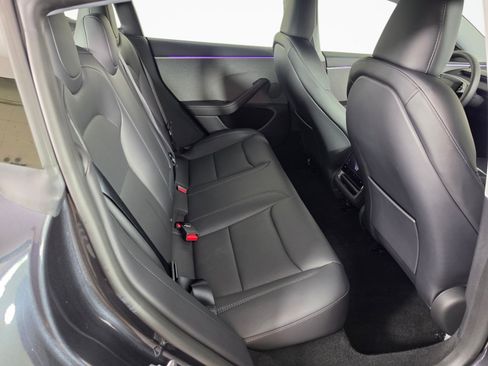 Used 2025 Tesla Model 3 Long Range RWD image 43