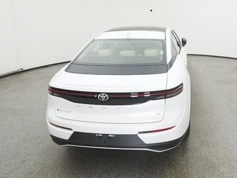 New 2026 Toyota Crown Limited image 7