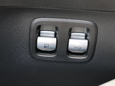 Used 2024 Mercedes-Benz C 63 AMG S image 13