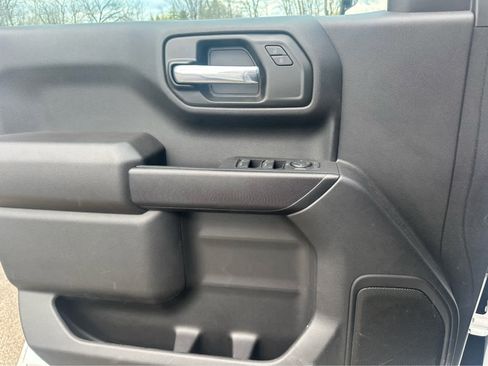 Used 2024 Chevrolet Silverado 1500 Custom w/ LPO, Dark Essentials Package image 17