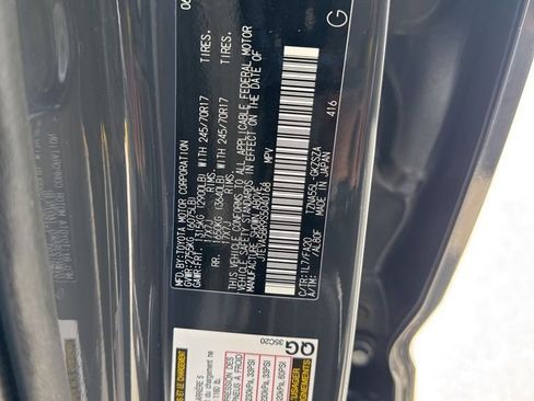 Used 2025 Toyota 4Runner SR5 image 32