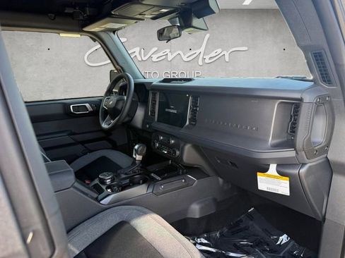 New 2025 Ford Bronco Big Bend image 24