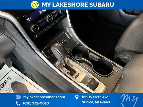 Used 2021 Subaru Ascent Premium w/ Convenience Package AWD/4WD image 22