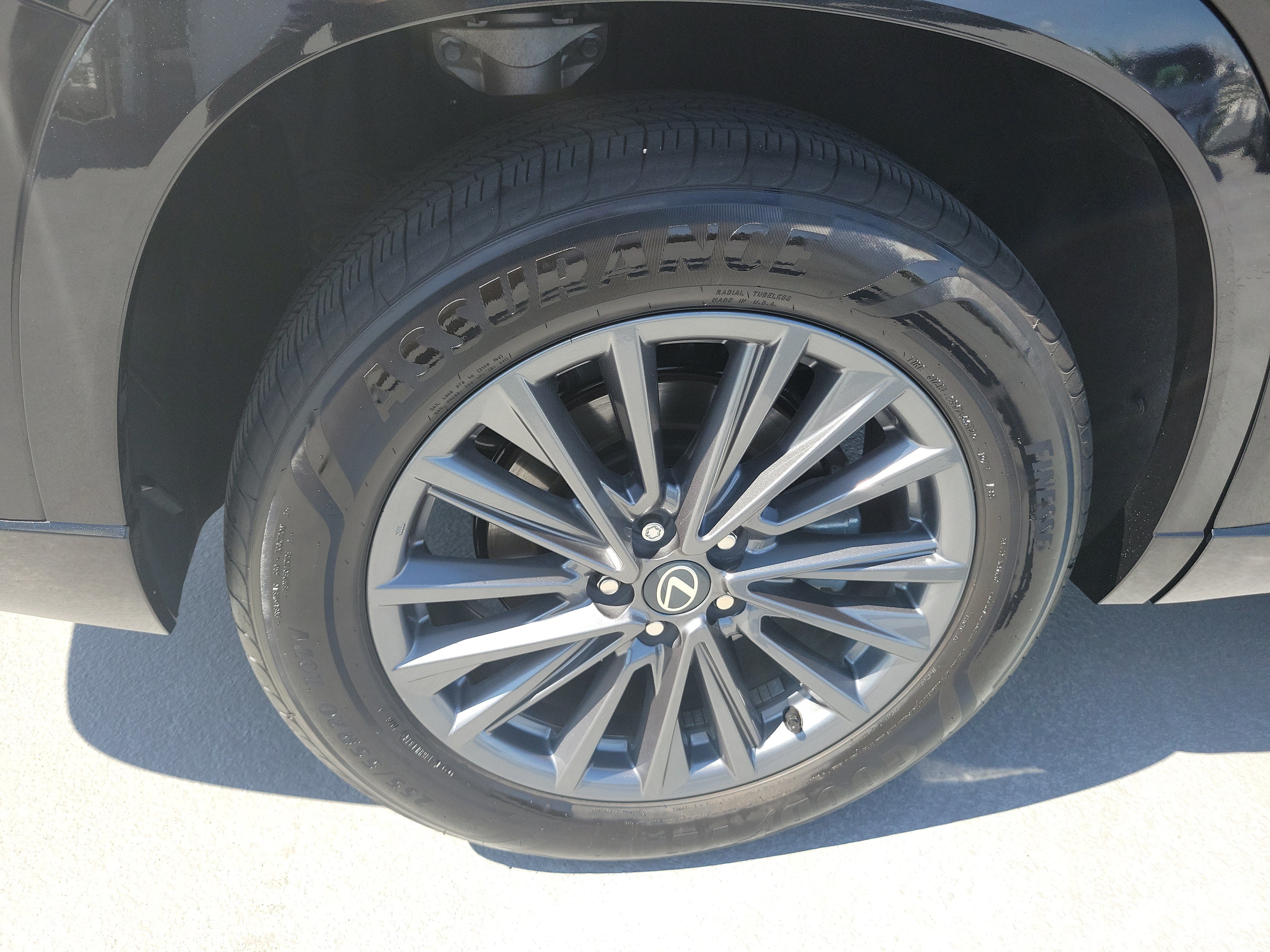 Used 2026 Lexus TX 350 FWD w/ Convenience Package image 7