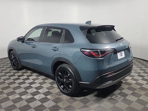 Certified 2024 Honda HR-V Sport image 10