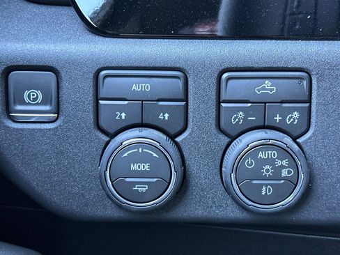 New 2026 Chevrolet Silverado 1500 RST w/ Convenience Package II image 31