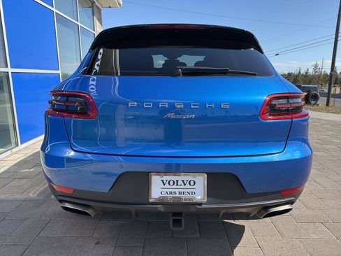 Used 2018 Porsche Macan Sport Edition AWD/4WD image 6
