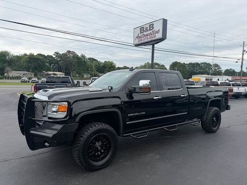 Used 2017 GMC Sierra 3500 Denali w/ Duramax Plus Package AWD/4WD image 1