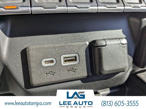 Used 2019 Chevrolet Silverado 1500 High Country image 23