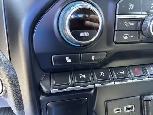 Used 2020 Chevrolet Silverado 1500 RST w/ All-Star Edition image 20