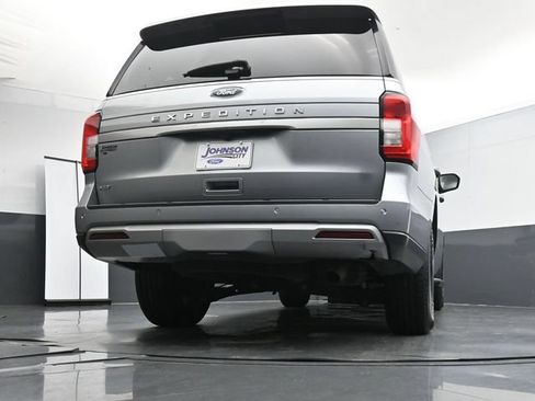 Used 2024 Ford Expedition XLT AWD/4WD image 36