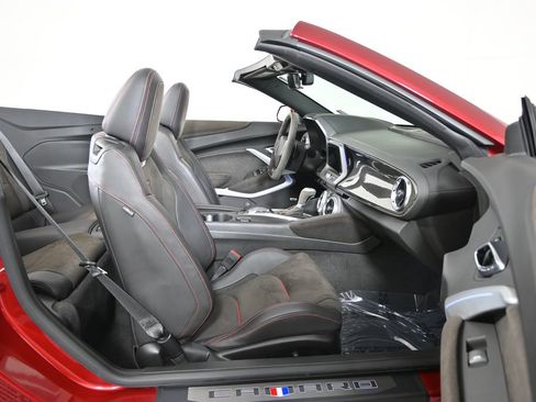Used 2021 Chevrolet Camaro ZL1 w/ LPO, ZL1 Protection Package RWD image 16