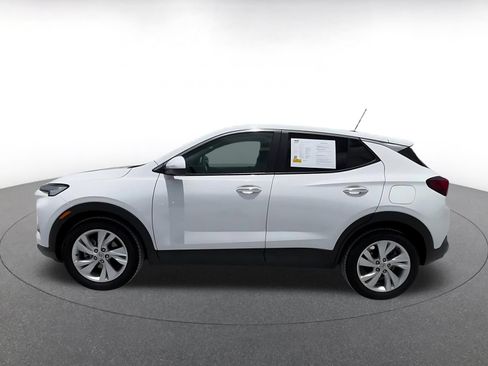Used 2025 Buick Encore GX Preferred FWD image 8