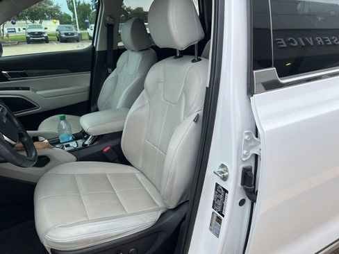 Used 2022 Kia Telluride EX FWD image 12