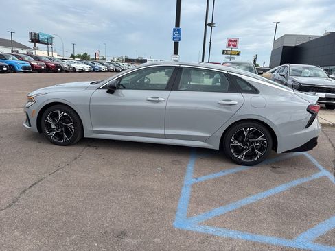 Used 2025 Kia K5 GT-Line AWD/4WD image 8