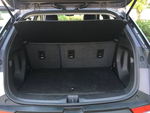 Used 2022 Chevrolet Bolt EUV Premier w/ Sun & Sound Package FWD image 30
