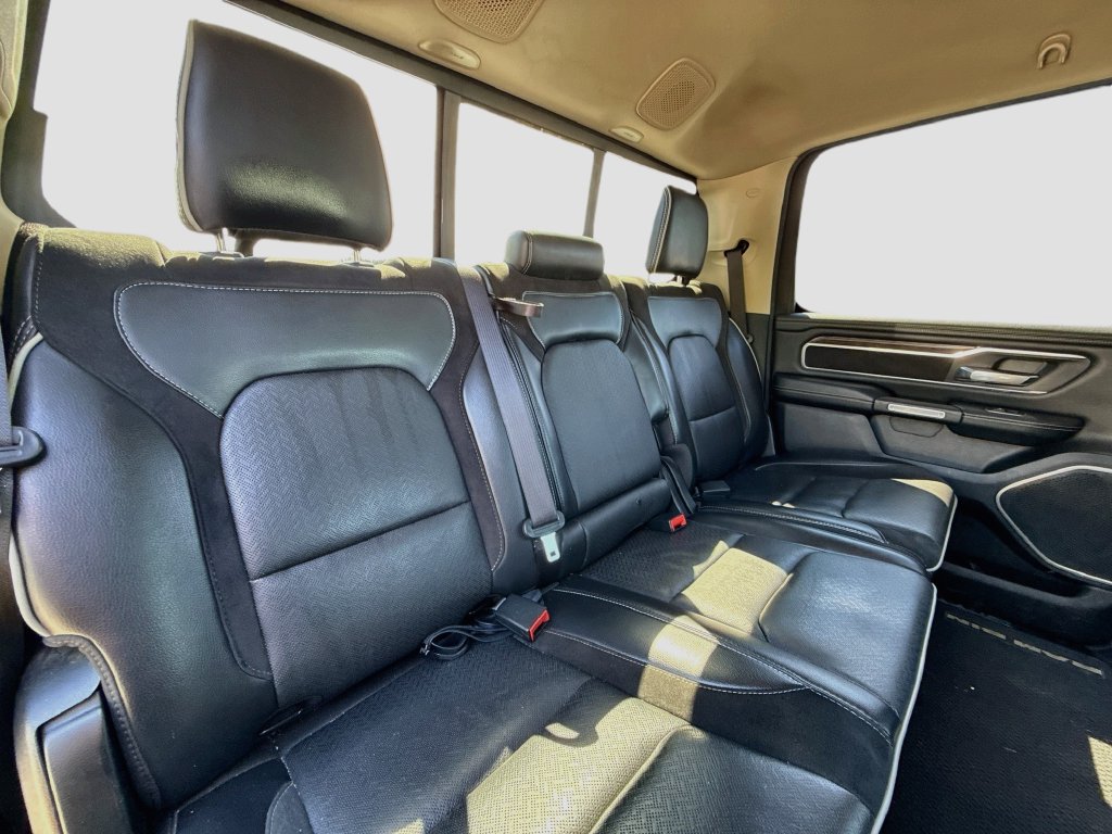 Used 2020 RAM 1500 Laramie AWD/4WD image 37