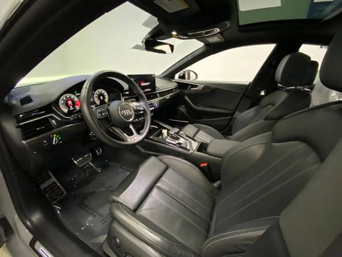 Used 2022 Audi S5 Premium Plus w/ Premium Plus Package AWD/4WD image 14