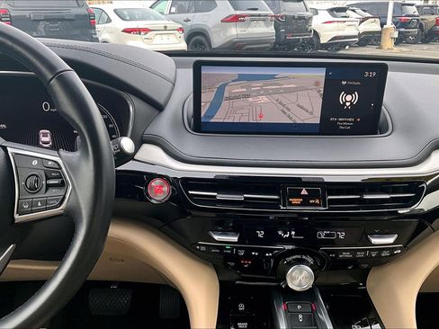 Used 2023 Acura MDX SH-AWD w/ Technology Package image 6