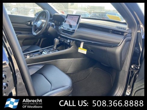 New 2026 Jeep Compass Limited w/ Sun, Sound & Navigation Group image 15