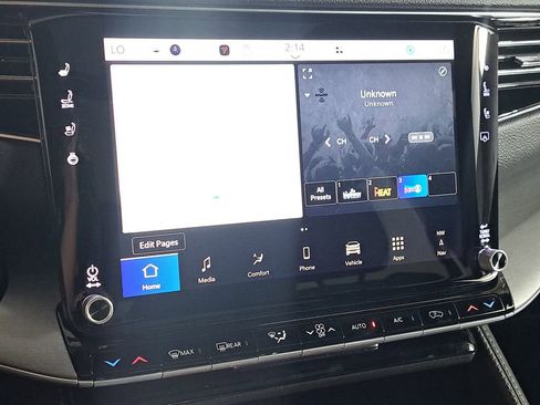 New 2026 Jeep Grand Wagoneer 4WD image 18