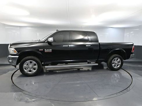 Used 2015 RAM 2500 Laramie w/ Convenience Group image 11