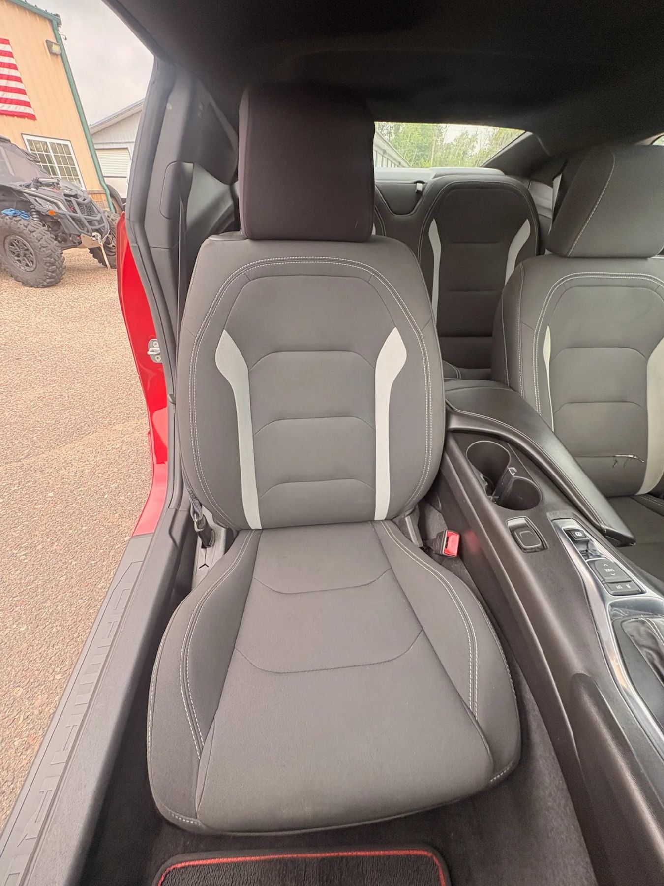 Used 2018 Chevrolet Camaro SS RWD image 30