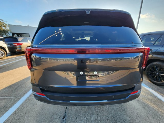Used 2025 Kia Carnival SX Prestige FWD image 5